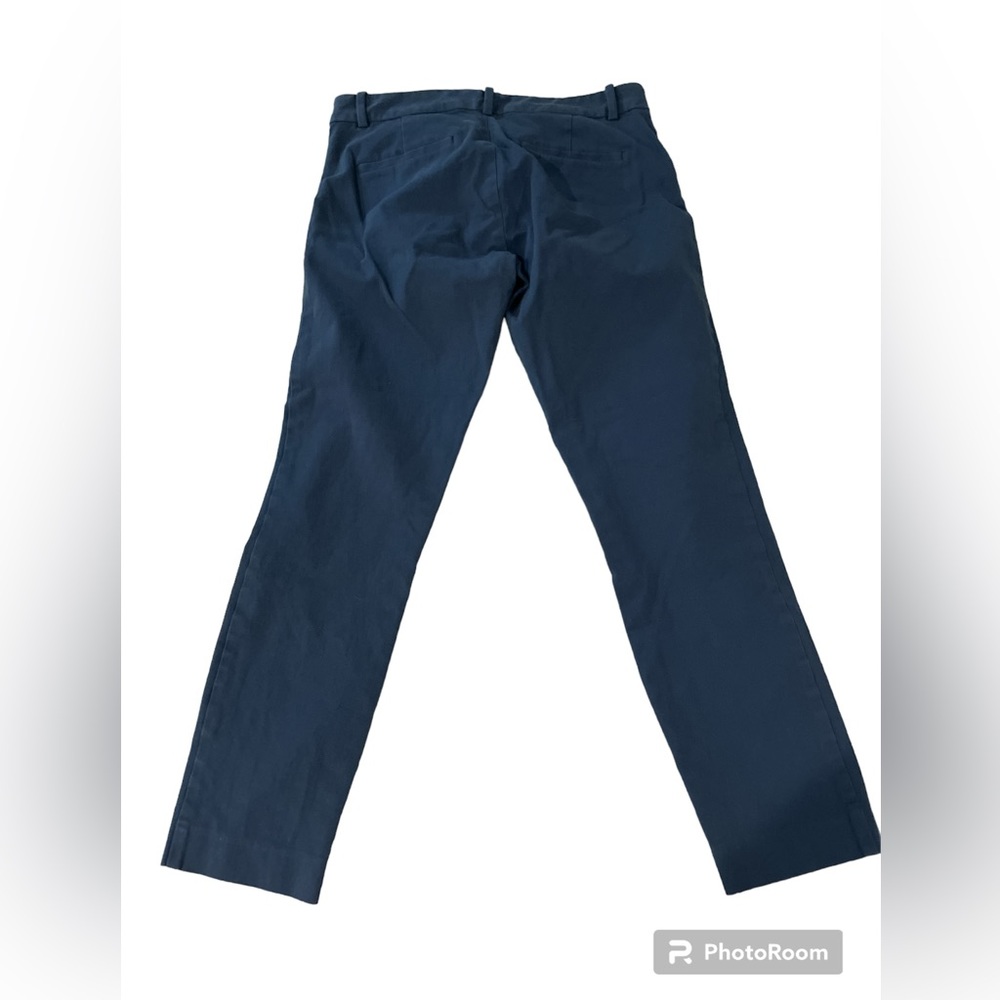 Gap blue size 6, ankle skinny slacks